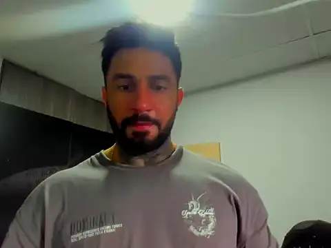 Snapshot of Miller_dominant chatting on 04/20/26, 04:54 Miller dominant online show from 04/20/26, 04:54