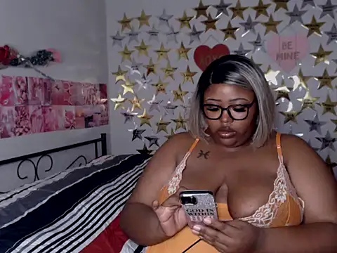 Chocolatebunnyxx96 online show from 01/07/26, 03:09