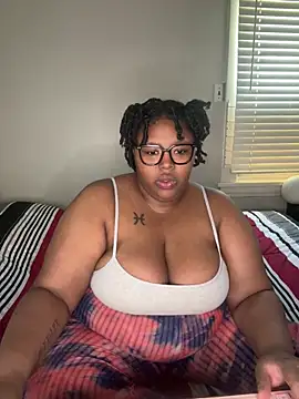 Snapshot of Chocolatebunnyxx96 chatting on 04/20/26, 05:05 Chocolatebunnyxx96 online show from 04/20/26, 05:05