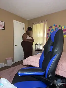 Snapshot of Chocolatebunnyxx96 chatting on 05/28/26, 10:29 Chocolatebunnyxx96 online show from 05/28/26, 10:29