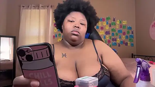 Snapshot of Chocolatebunnyxx96 chatting on 07/13/26, 03:59 Chocolatebunnyxx96 online show from 07/13/26, 03:59
