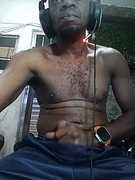 Negaomalinha1 online show from 05/10/26, 03:01