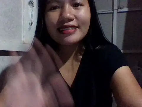 Snapshot of sweetprinces08 chatting on 01/12/26, 04:34 sweetprinces08 online show from 01/12/26, 04:34