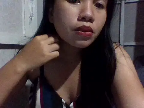 Snapshot of sweetprinces08 chatting on 02/03/26, 12:21 sweetprinces08 online show from 02/03/26, 12:21