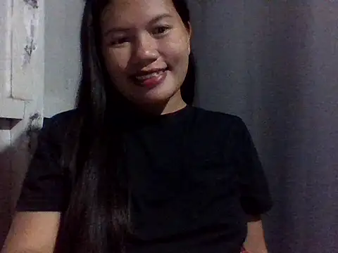 sweetprinces08 online show from 04/17/26, 12:19