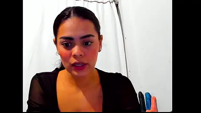 Snapshot of Antonella_Gomez22 chatting on 02/03/26, 12:53 Antonella Gomez22 online show from 02/03/26, 12:53