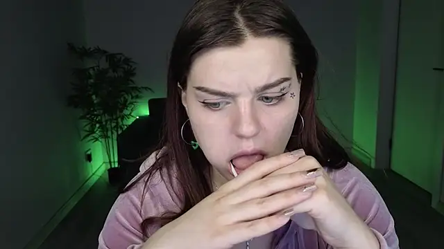 MilkyPop  online show from 04/03/26, 10:02