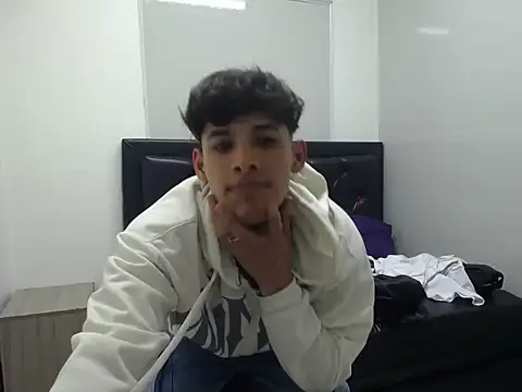 MaxStar26 online show from 01/08/26, 01:52