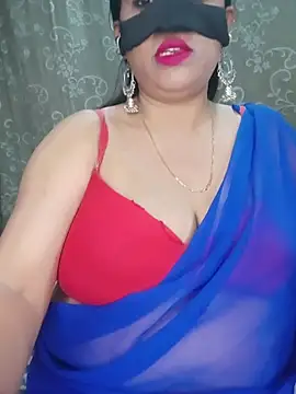 Hot-BHABHI696 online show from 04/04/26, 09:40