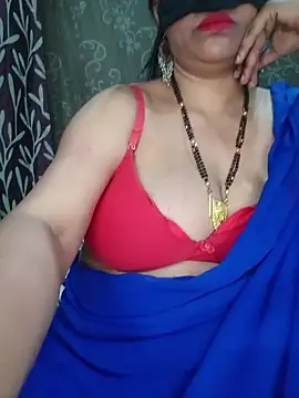 Hot-BHABHI696 online show from 04/15/26, 07:58