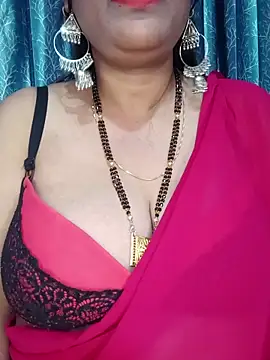 Snapshot of Hot-BHABHI696 chatting on 08/07/26, 10:17 Hot-BHABHI696 online show from 08/07/26, 10:17