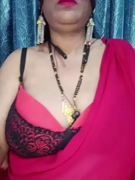 Snapshot of Hot-BHABHI696 chatting on 08/08/26, 05:15 Hot-BHABHI696 online show from 08/08/26, 05:15