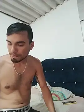 Snapshot of Maliha_21 chatting on 04/08/26, 08:42 Maliha 21 online show from 04/08/26, 08:42