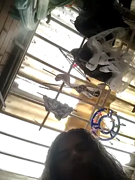 Snapshot of laperracobarde chatting on 03/08/26, 05:39 laperracobarde online show from 03/08/26, 05:39