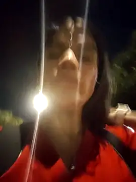 Snapshot of laperracobarde chatting on 03/17/26, 12:15 laperracobarde online show from 03/17/26, 12:15