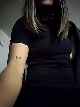 Snapshot of laperracobarde chatting on 04/27/26, 02:42 laperracobarde online show from 04/27/26, 02:42