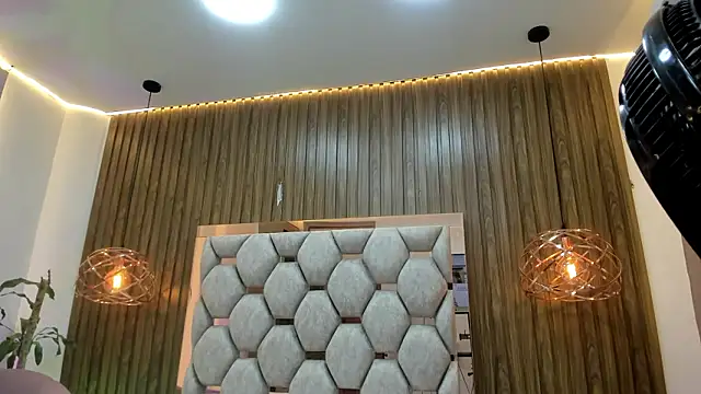 Snapshot of james__walsh chatting on 02/15/26, 07:43 james walsh online show from 02/15/26, 07:43