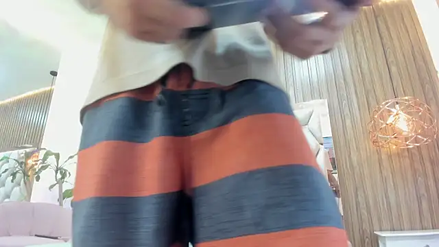 Snapshot of james__walsh chatting on 02/18/26, 07:10 james walsh online show from 02/18/26, 07:10