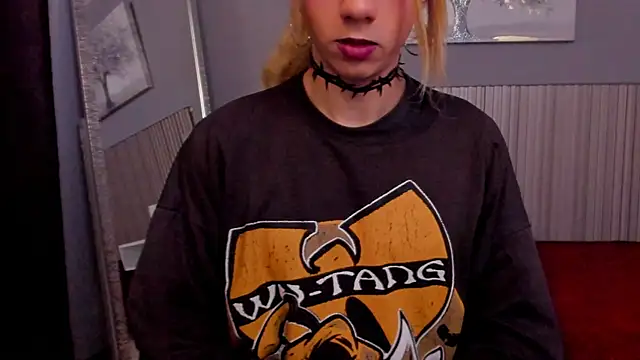 vicky fant4sy online show from 03/18/26, 01:47