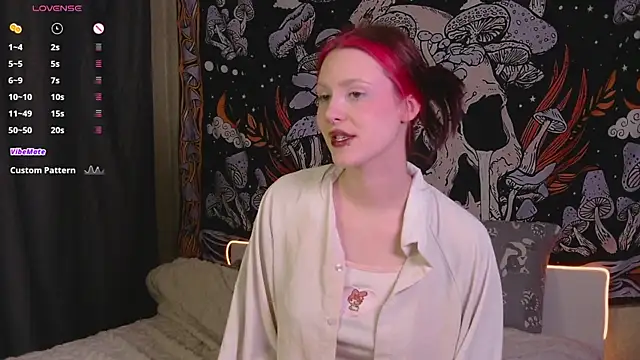 Snapshot of Mine_Doll chatting on 04/11/26, 11:42 Mine Doll online show from 04/11/26, 11:42