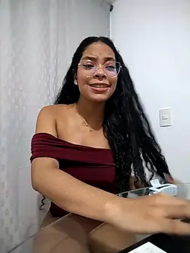 KATALINA SANTANA  online show from 02/07/26, 12:25