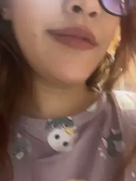 Snapshot of CrystalFairy007 chatting on 04/08/26, 04:12 CrystalFairy007 online show from 04/08/26, 04:12