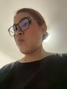 Snapshot of CrystalFairy007 chatting on 04/14/26, 03:45 CrystalFairy007 online show from 04/14/26, 03:45