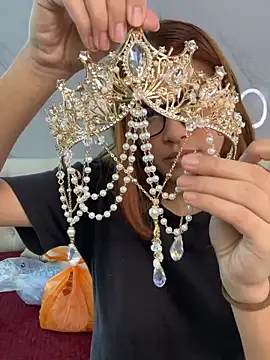 Snapshot of CrystalFairy007 chatting on 04/18/26, 04:16 CrystalFairy007 online show from 04/18/26, 04:16