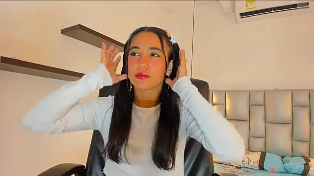 YadriHill online show from 01/16/26, 04:27