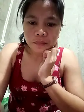 Snapshot of Hannah_4u chatting on 02/27/26, 04:18 Hannah 4u online show from 02/27/26, 04:18