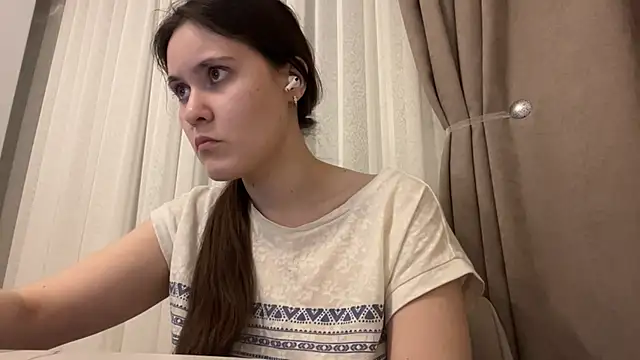 Snapshot of LanaLive chatting on 01/31/26, 07:11 LanaLive online show from 01/31/26, 07:11