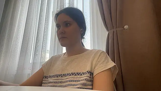 Snapshot of LanaLive chatting on 02/03/26, 08:19 LanaLive online show from 02/03/26, 08:19