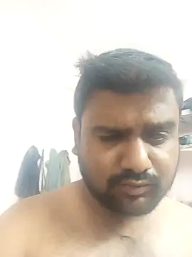 Snapshot of handsomeboy1414 chatting on 05/05/26, 06:27 handsomeboy1414 online show from 05/05/26, 06:27