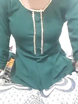 Royal Gril online show from 02/24/26, 04:32