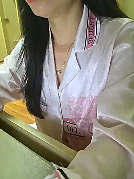 moon baby99 online show from 02/12/26, 08:09