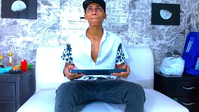 Snapshot of Harin_Prize chatting on 03/22/26, 01:25 Harin Prize online show from 03/22/26, 01:25