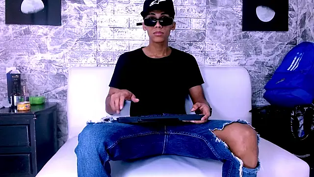 Snapshot of Harin_Prize chatting on 03/27/26, 02:28 Harin Prize online show from 03/27/26, 02:28