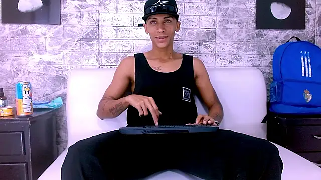 Snapshot of Harin_Prize chatting on 03/28/26, 12:49 Harin Prize online show from 03/28/26, 12:49