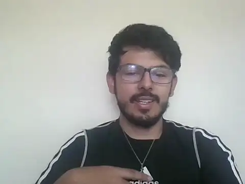 Snapshot of Mateotubbe chatting on 06/16/26, 10:01 Mateotubbe online show from 06/16/26, 10:01