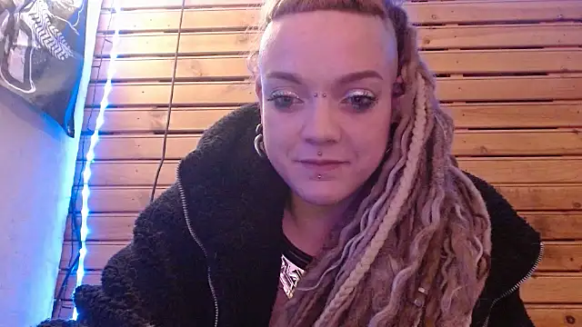 spiralhokkaido23 online show from 02/13/26, 11:12