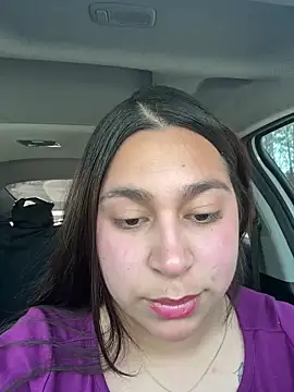 Snapshot of leslieof chatting on 03/31/26, 07:14 leslieof online show from 03/31/26, 07:14