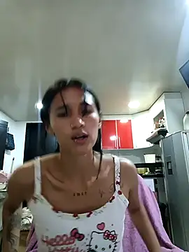 Snapshot of Aria_Maeh chatting on 02/02/26, 11:53 Aria Maeh online show from 02/02/26, 11:53