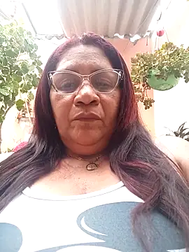 Snapshot of Sammylatinaxxx chatting on 04/23/26, 10:56 Sammylatinaxxx online show from 04/23/26, 10:56