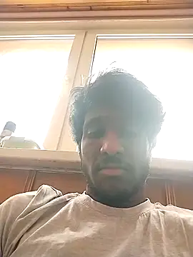 Snapshot of SEXYBOYCALLME chatting on 02/21/26, 09:21 SEXYBOYCALLME online show from 02/21/26, 09:21