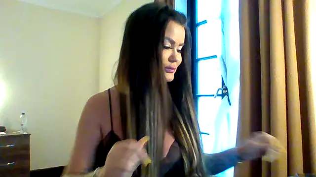 ScottishIvy online show from 01/15/26, 12:43