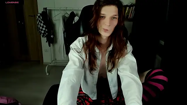 iceseeker2 online show from 03/14/26, 09:42