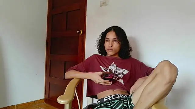 Snapshot of DeusGoth chatting on 04/14/26, 07:31 DeusGoth online show from 04/14/26, 07:31