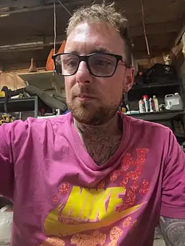 WIDBIGWHITECOCK online show from 05/23/26, 03:12