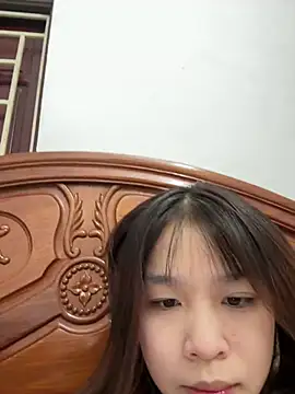 Snapshot of Lyli-122 chatting on 02/22/26, 10:58 Lyli-122 online show from 02/22/26, 10:58