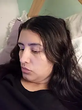 Snapshot of Tiffany06 chatting on 04/14/26, 05:13 Tiffany06 online show from 04/14/26, 05:13